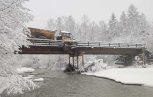 Грузовик Албынского рудника повредил мост в Селемджинском районе