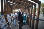 Губернатор Василий Орлов осмотрел обновленные парки Белогорска