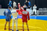Девять золотых медалей привезли амурские самбисты с дальневосточных соревнований в Чите
