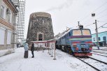 Сам себе машинист: в депо Белогорска туристов знакомят с историей и дают порулить локомотивом