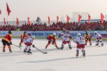 Для российско-китайских зимних игр на Амуре в понедельник начнут строить хоккейную коробку