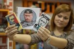 В Благовещенске раскупают сладости и матрешки с изображением Владимира Путина
