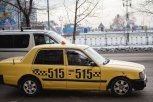 Благовещенские таксисты заморозят тарифы в начале 2016 года