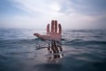 В выходные в амурской столице утонул мужчина и были спасены трое детей