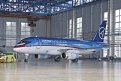 Модель самолета «Сухой Суперджет-100». wallpapersok.com