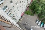 Амурский священник снял на видео последнее селфи на многоэтажке (видео)