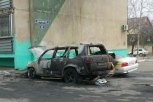 Две дорогие иномарки сгорели в амурской столице минувшей ночью