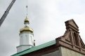 На Свято-Троицкий монастырь установили первый купол
