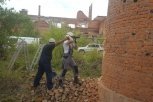 Спасатели взорвут высотки бывшего стекольного завода в Прогрессе