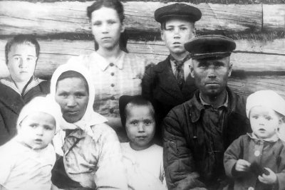 «В колхозе мама объезжала быков»: как многодетная семья выжила в тылу Великой Отечественной