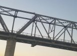 Автомобильный мост в Благовещенске через Зею опасности не представляет
