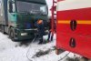 Пожарные помогли фурам подняться по заснеженной трассе в Сковородинском районе