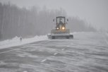 Снег и гололед затруднили движение на амурских дорогах