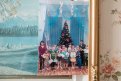 Фотографию дошколят из Челябинска, приславших открытки, дед Валерий повесил на стену