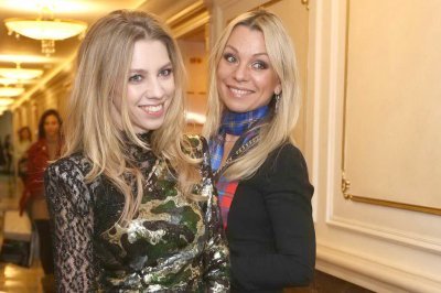 Ирина Салтыкова мечтает спеть с дочерью дуэтом: звезды шоу-бизнеса раскрыли все свои тайны