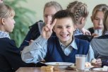«Автоматов с едой в наших школах нет»: минобр Приамурья советует перенять опыт коллег из Белогорска