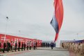 «Это будет новый символ Благовещенска»: флаг России подняли на самую высокую мачту Дальнего Востока