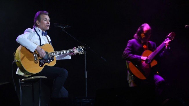 Александр Малинин выступил в Благовещенске с концертом «Влюблённый в романс». 12 марта 2018 г.
